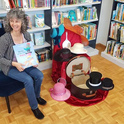  Die Buchstartveranstaltungen mit Leseanimatorin Pia Lanz-Kaiser beginnen wieder. Foto: zVg