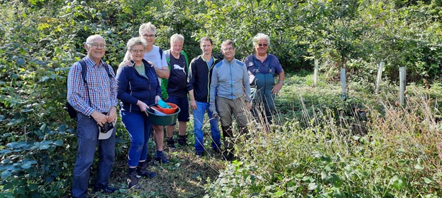 NVR-Arbeitsgruppe bei den Unkenwannnen. Foto: zVg  