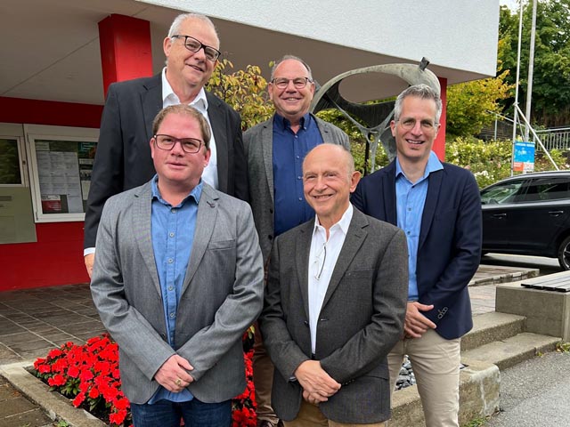 Hinten von links: Stephan Wiestner, Wilhelm Burkhalter, Oliver Brem; vorne von links: Raphael Lemblé, Arpad Major. Foto: zVg