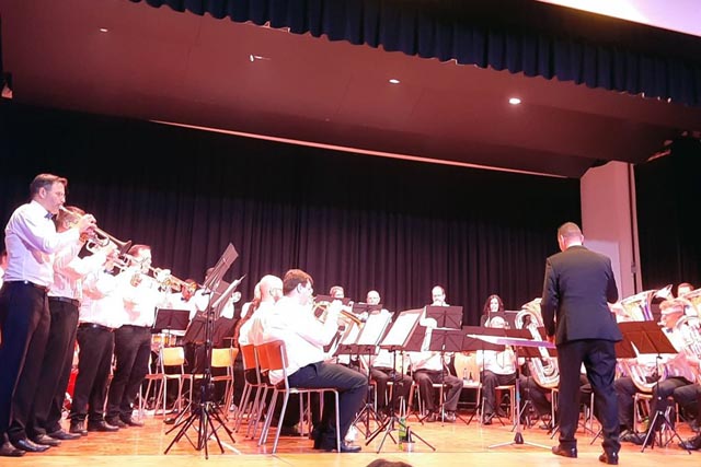 Die Brassband Zuzgen wusste beim Jahreskonzert zu unterhalten. Foto: zVg