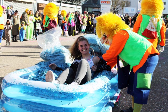 Kunterbunter Fasnachstumzug in Möhlin. Foto: Sonja Fasler