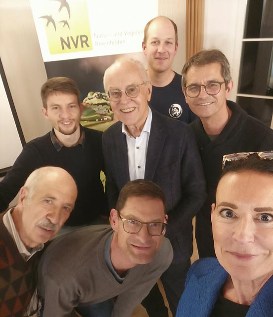 Der Vorstand in neuer Zusammensetzung (von links): vorne: Fritz Blaser, Christian Vaterlaus, Béa Biber; Mitte: Noah Meier, Markus Thüer, Albi Wuhrmann; hinten: Rafael Feldmann; es fehlt Stève Piaget. Foto: zVg
