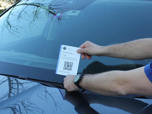 Die Polizei Oberes Fricktal mit der Zeit und digitalisiert den Bereich der Ordnungsbussen. Foto: zVg