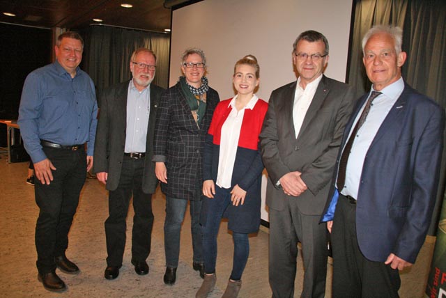 Der im März 2022 neu gewählte Vorstand von Fricktal Regio (von links): Robert Schmid, Thomas Rohrer, Francoise Moser, Rebecca Melton, Franco Mazzi und Präsident Christian Fricker. Foto: Peter Schütz