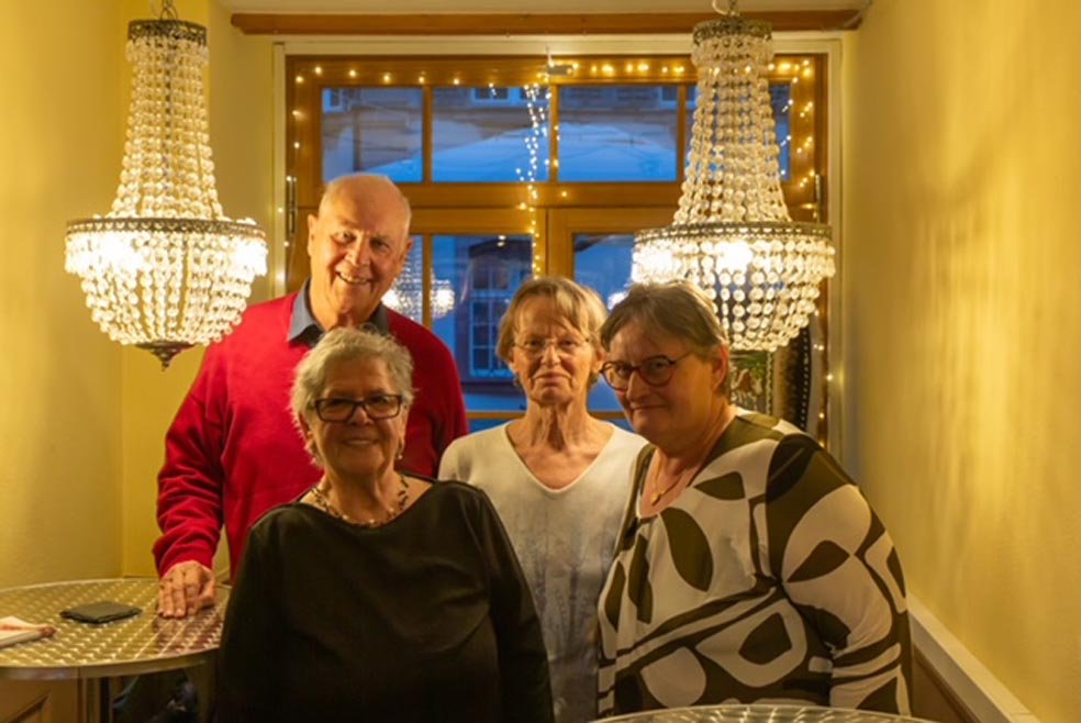 Franziska Meury, Magden, Anna Helga Werder, Mumpf, Gaby Edelmann, Rheinfelden und Peter Obrist, Rheinfelden (v.r.) wurden aus dem Fahrdienst verabschiedet. Foto: zVg