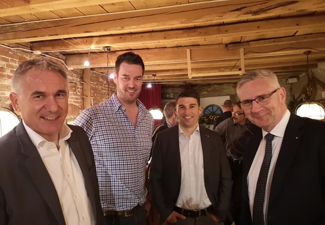 Bild (von links): Landammann Alex Hürzeler, Grossrat Christoph Riner, Grossrat Emanuel Suter und Nationalrat Andreas Glarner. Foto: zVg