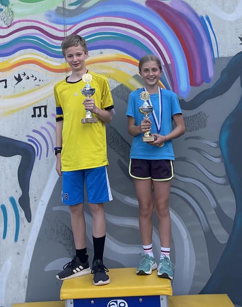 Die schnellsten Wegenstetter: Nayla Urich und Silas Bohny. Foto: zVg 