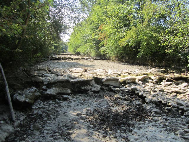 Die ausgetrocknete Sissle bei Eiken. Foto: Kanton Aargau