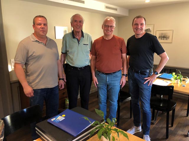 Alter und neuer Vorstand: Martin Rouiller, Dieter Widor, André Lantos, Christoph Winterhalter (v.l.).