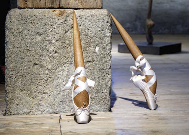 «Spitzetanz» lautet auch der Titel der Ausstellung im Rehmann-Museum. Foto: zVg