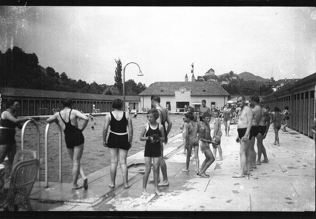 Historische Aufnahme des 1931 erbauten Freibads in Aarburg. Foto: © Heimatmuseum Aarburg