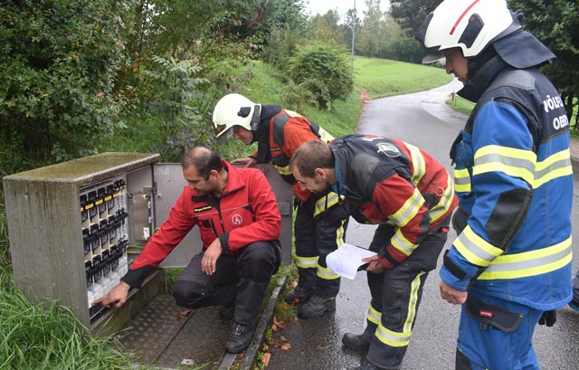 In Vollmontur wird das Schulhaus Herznach vom Strom getrennt. Foto: René Birri