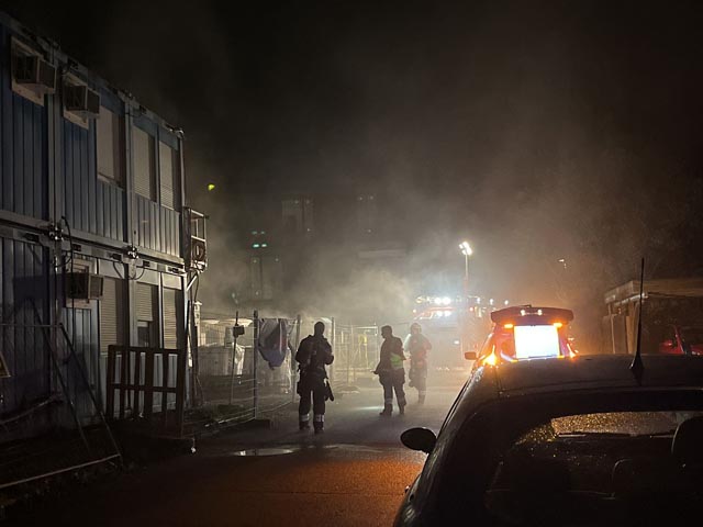 Brand in einer Einstellhalle in Arlesheim. Foto: Polizei BL