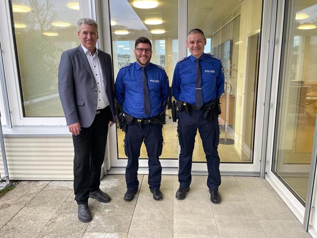 Gemeindeammann Daniel Suter, Wm mbA Rafael Müller und Polizeichef Oblt Werner Bertschi (v.l.). Foto: zVg