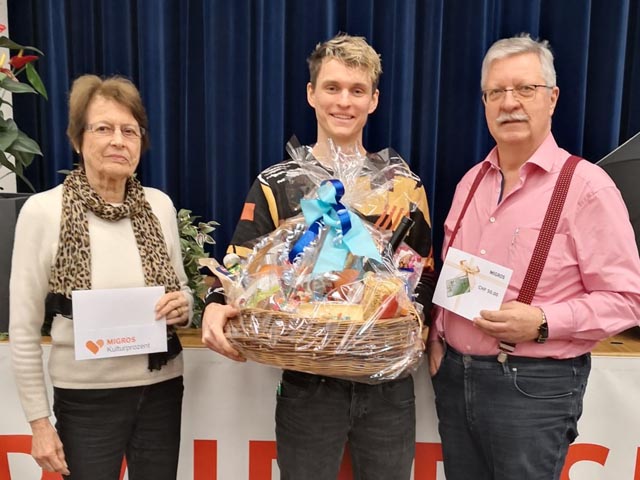Das Siegertrio (von links): Silvia Jäggi, Marco Rapp, Thomas Hollinger. Foto: Erika Ramseier