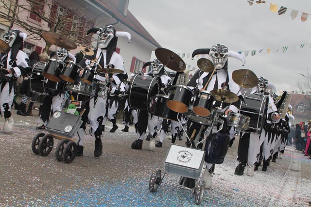 Schräge Töne an der Möhliner Fasnacht. Foto: Sonja Fasler  
