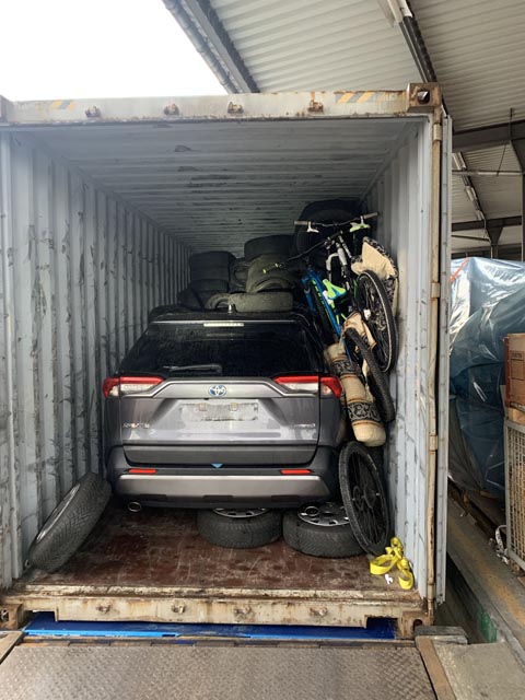 Gestohlenes Auto in Container. Foto: BAZG