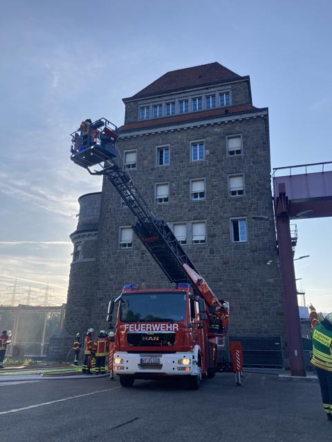 Umfangreiche Feuerwehrübung am Wasserkraftwerk Laufenburg. Foto: zVg