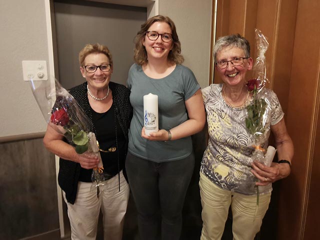 Die drei Jubilarinnen mit insgesamt 140 Singjahren. Foto: zVg