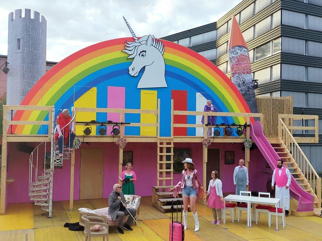 Die Proben unter der Regie von Autor Danny Wehrmüller sind in vollem Gange. Foto: Markus Cueni