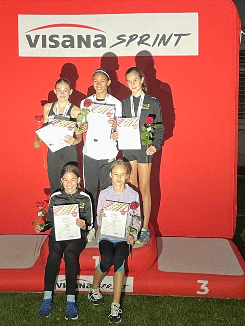 Lanea Ernst (unten rechts) sprintete auf den fünften Rang. Foto: zVg