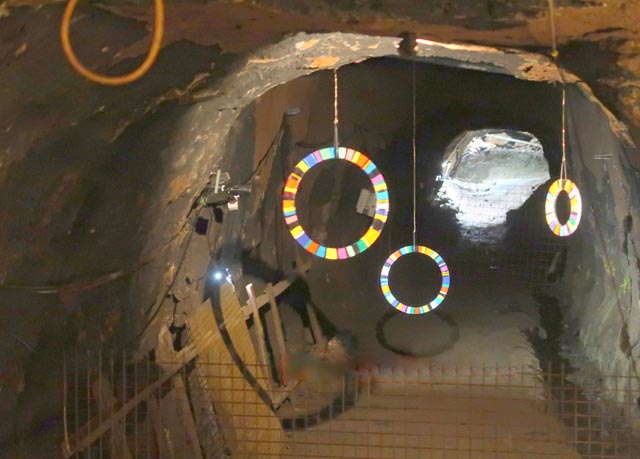 Mystischer Blick durch die Tiefe des Hauptstollens. Foto: ghi