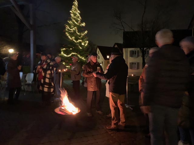 Magden: Senioren für Senioren geniessen Vorweihnachtsapéro