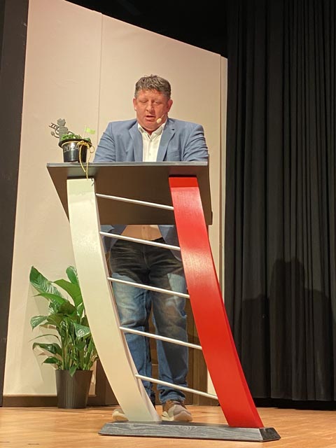 Gemeindeammann Beat Käser hielt Rück- und Ausschau. Foto: Sonja Fasler 