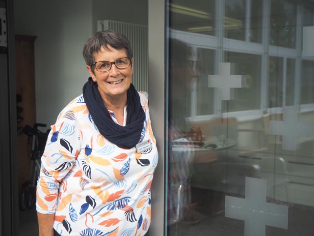 Das Freiwilligen-Engagement in der Tagesstätte in Frick gibt Gertrud Oggenfuss Struktur in ihr Leben. Foto: zVg