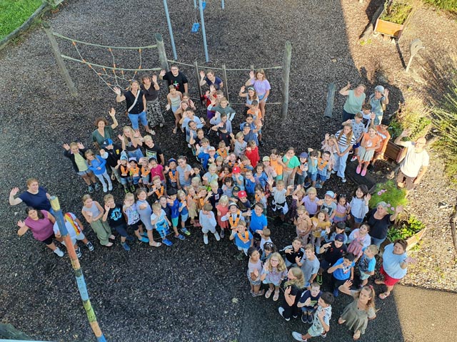 Die Schule Zeihen sucht für ihr Generationenprojekt Freiwillige. Foto: zVg