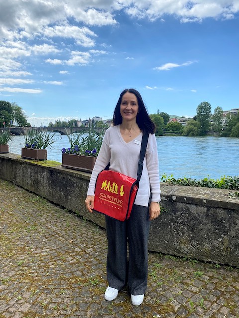 Rheinfelden: Anke Kurt unterstützt als neue Stadtführerin das Team