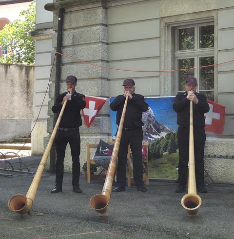 Alphornbläser am Heimatfest. Foto: zVg