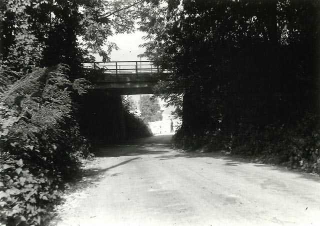 Die Bahnunterführung als Verbindung zum Kapf und Berghof, die dem Autobahnbau zum Opfer fiel. Foto: zVg