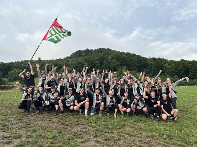 Die gesamte Turnfamilie. Foto: zVg