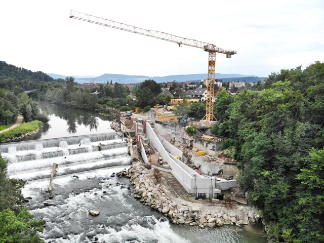 Bis im Frühjahr fertig: die neue Fischtreppe beim Kraftwerk Neuewelt. Foto: zVg