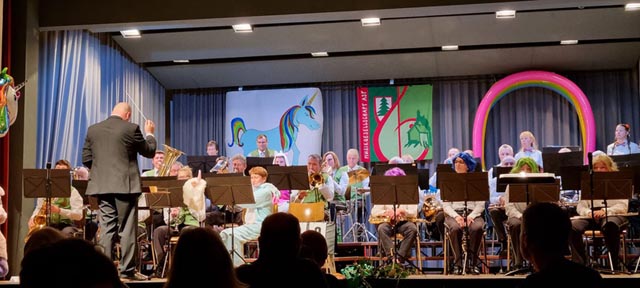 Densbüren / Asp: «Musig bi de Lüüt» – Jahreskonzert der Musikgesellschaft 