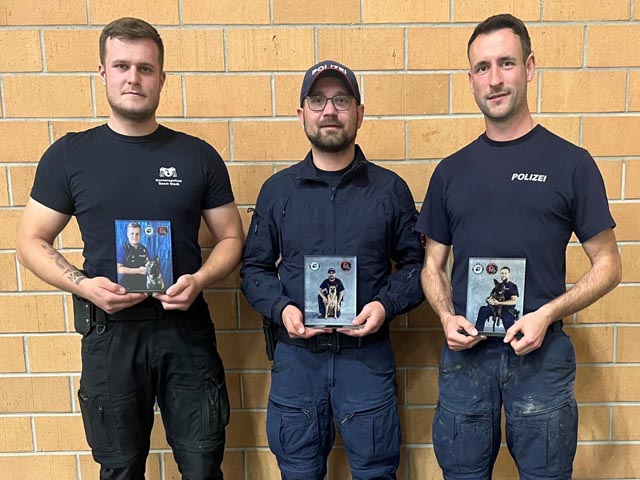 Sieger Peter Aebi (Mitte) mit Tim Burtolf, 2. Platz (links) und Tobias Erzer, 3. Platz (rechts). Foto: zVg