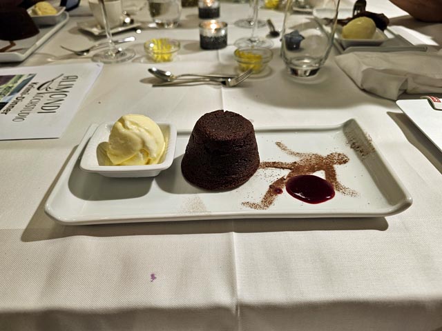 Das Krimidinner bot Spannung und kulinarische Genüsse. Foto: zVg 