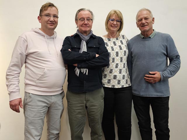 Der neue Vorstand des Tennis-Club Kraftwerk Laufenburg (v.l.n.r.): Philippe Bössenrodt; Spielkommission (Bad Bellingen), Christoph Grenacher; Präsident (Ittenthal), Alexandra Novosel; Aktuarin (Herznach), Daniel Lüscher; Administration (Herznach). Foto: zVg