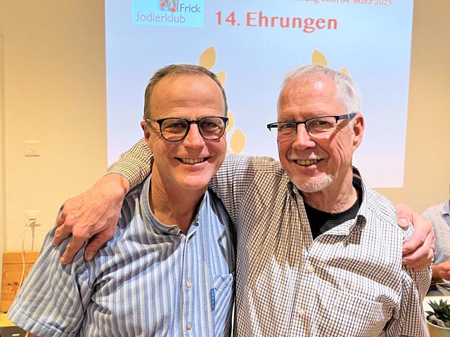 Die Jublilare Hansueli Leimgruber (rechts) und Matthias Hunziker. Foto: zVg