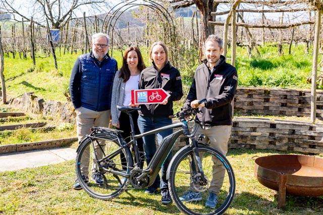 Von links: Holger Czwerenka, Stéphanie Berthoud, Bettina Gysin und Michael Kumli. Foto: Jan Geerk