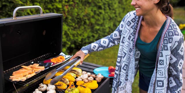 So verlockend das Grillieren an der frischen Luft auch ist, birgt es gewisse Risiken. Foto: zVg