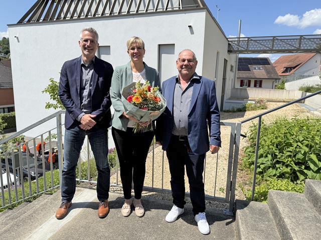 Gewählt (von links): Oliver Brem als Gemeindeammann (bisher Vizeammann), Manuela Merkofer als Gemeinderätin (neu) und Willy Burkhalter als Vizeammann (bisher Gemeinderat). Foto: zVg