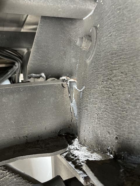 Risse im Chassis. Foto: BAZG