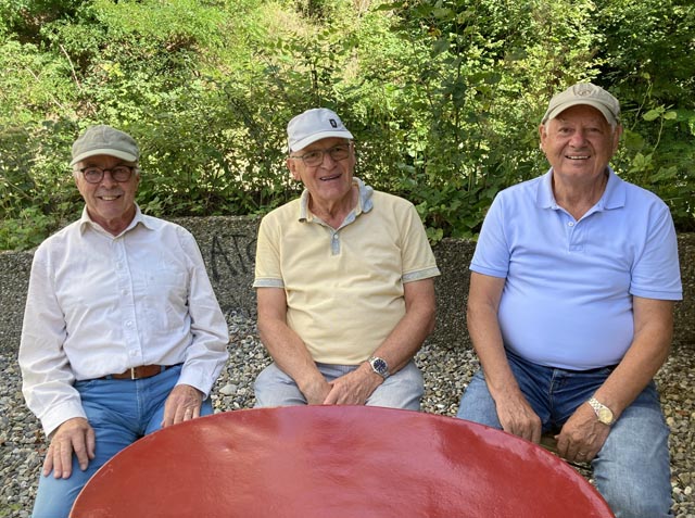Die drei Museumsbetreuer, die sich nun verabschieden; von rechts: Emilio Marono, Martin Wunderlin und Gerhard Trottmann. Foto: Stephan Sonderegger