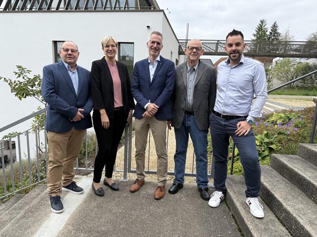 Der Gemeinderat der nächsten Amtsperiode (von links): Vizeammann Willy Burkhalter, Gemeinderätin Manuela Merkofer, Gemeindeammann Oliver Brem, Gemeinderat Stephan Wiestner und Gemeinderat Thomas Hermann. Foto: zVg