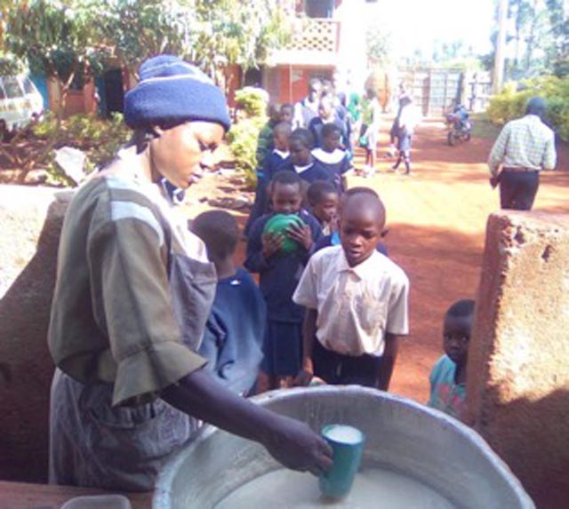 Das Hilfsprojekt UDUGU trägt dazu bei, die Lebensbedingungen der Menschen in Kenia zu verbessern. 