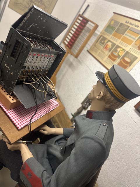 Übermittlungstechnik zu Zeiten des Zweiten Weltkriegs. Foto: Sonja Fasler 