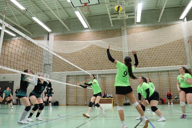 Ein bunt gemischtes Team, aber voller Qualität: Die Viertliga-Mädels von Volley Smash 05 Laufenburg-Kaisten sind erfolgreich in die Saison gestartet. Foto: zVg