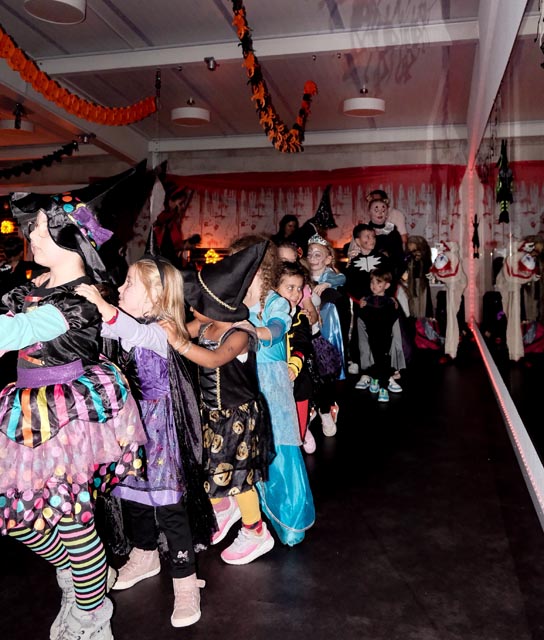 Gruselige und schaurig-schöne Gestalten gaben sich ein Stelldichein.